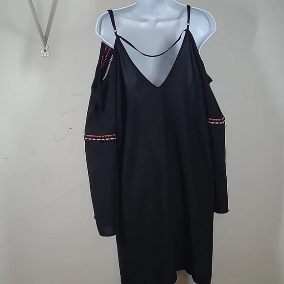 La Blanca Women's Swimsuit Cover up - Picture 5 of 6